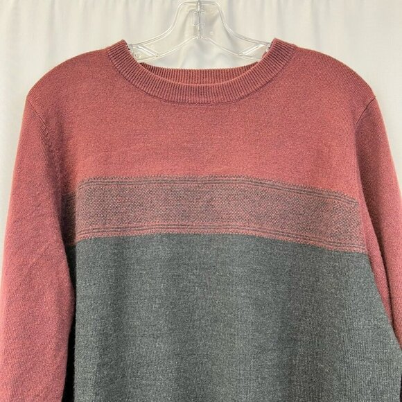 Croft & Barrow Mens Pullover Sweater Red Gray Crew Neck Long Sleeve Knit M - Picture 2 of 10